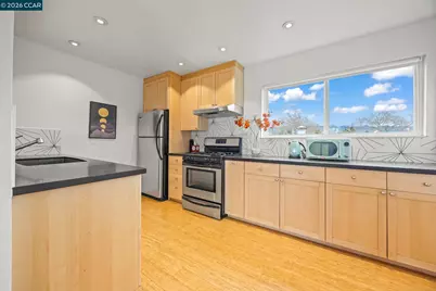 2327 10th Street #4, Berkeley, CA 94710 - Photo 9