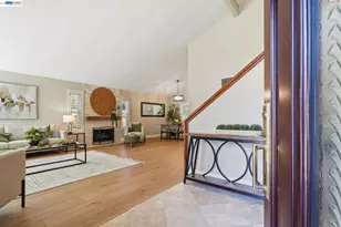 1074 Harvest Cir, Pleasanton, CA 94566 - Photo 5