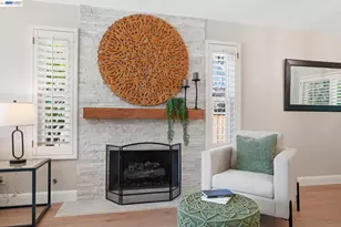 1074 Harvest Cir, Pleasanton, CA 94566 - Photo 9