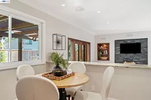 1074 Harvest Cir, Pleasanton, CA 94566 - Photo 23