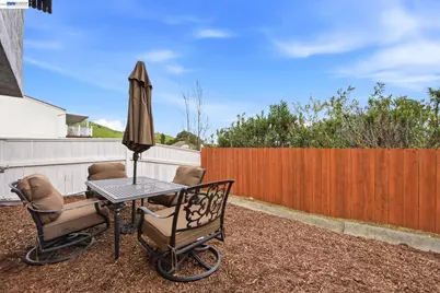 352 Monte Carlo Ave, Union City, CA 94587 - Photo 47