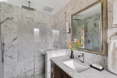 261 Silverado Ct, Oakland, CA 94605 - Photo 39