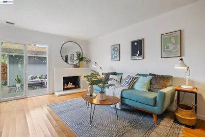 1475 Saint James Parkway, Concord, CA 94521 - Photo 11