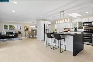 875 Brittany Ln, Concord, CA 94518 - Photo 5