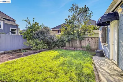2635 10th St, Oakland, CA 94601 - Photo 45