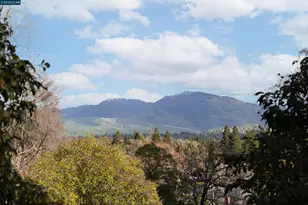 2080 Essenay Ave, Walnut Creek, CA 94597 - Photo 17