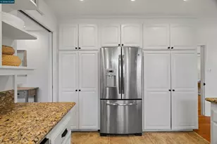 2080 Essenay Ave, Walnut Creek, CA 94597 - Photo 13