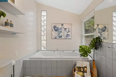 2080 Essenay Ave, Walnut Creek, CA 94597 - Photo 25