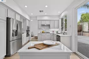 5071 Winterbrook Ave, Dublin, CA 94568 - Photo 9