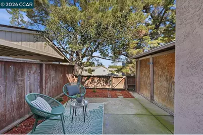 1824 Tesoro Ct, Pinole, CA 94564 - Photo 25