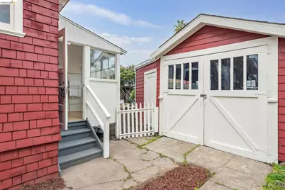 836 19th St, Oakland, CA 94606 - Photo 25