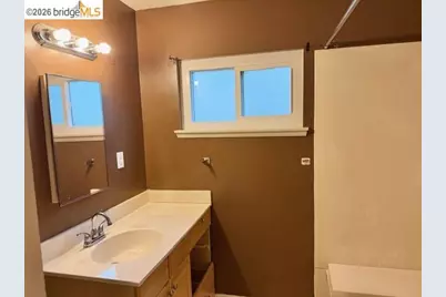 178 Linda Vista Ave, Pittsburg, CA 94565 - Photo 5