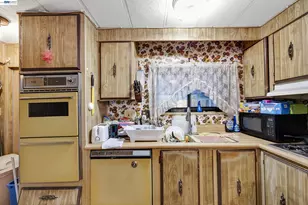 389 Tropicana Way, Union City, CA 94587 - Photo 11