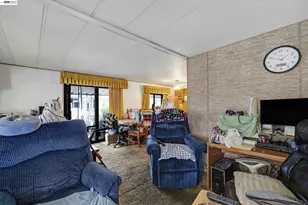 389 Tropicana Way, Union City, CA 94587 - Photo 15