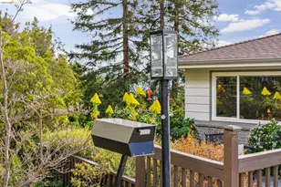 1989 Oakview Dr, Oakland, CA 94602 - Photo 55