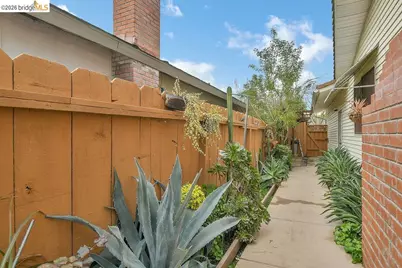 2734 Balboa Dr, Tracy, CA 95376 - Photo 25