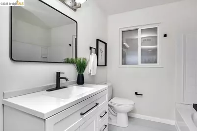 2734 Balboa Dr, Tracy, CA 95376 - Photo 19