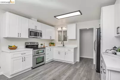 2734 Balboa Dr, Tracy, CA 95376 - Photo 7