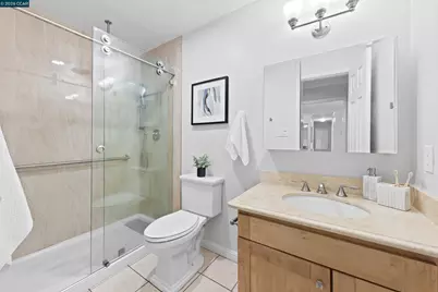 1111 Compass Ln #105, Foster City, CA 94404 - Photo 23