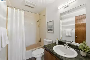 303 Adams St., Oakland, CA 94610 - Photo 15