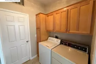 1200 Winton Ave, Hayward, CA 94545 - Photo 23