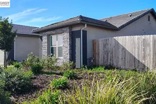 2935 21st Ave, Kingsburg, CA 93631 - Photo 5