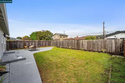 667 Linda Mar Blvd, Pacifica, CA 94044 - Photo 49