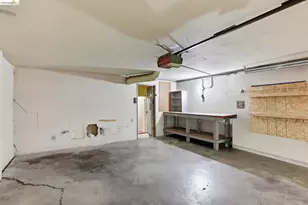 4445 Tompkins Ave, Oakland, CA 94619 - Photo 31