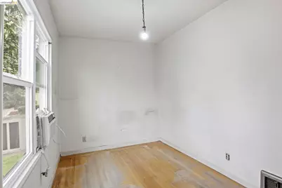 4445 Tompkins Avenue, Oakland, CA 94619 - Photo 17