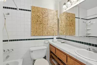 4445 Tompkins Avenue, Oakland, CA 94619 - Photo 19