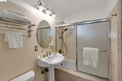 809 Gridley St, San Jose, CA 95127 - Photo 15