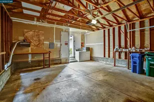 1286 Clarke Ln, Alameda, CA 94502 - Photo 31