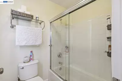 2248 Golden Leaf Ln., Tracy, CA 95377 - Photo 45