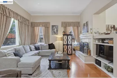 2248 Golden Leaf Ln., Tracy, CA 95377 - Photo 23