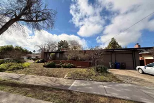 4150 Brookside Dr, Pittsburg, CA 94565 - Photo 3