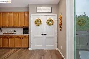 10914 Woodring Dr, Mather, CA 95655 - Photo 9