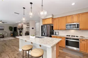 10914 Woodring Dr, Mather, CA 95655 - Photo 7