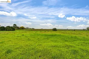 10914 Woodring Dr, Mather, CA 95655 - Photo 43