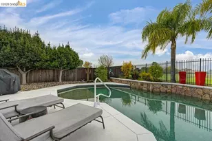 10914 Woodring Dr, Mather, CA 95655 - Photo 35