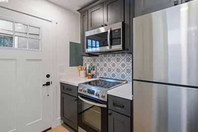 846 Adams St, Albany, CA 94706 - Photo 31