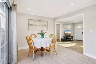 7865 Tamarack Dr, Dublin, CA 94568 - Photo 17