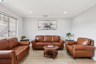 7865 Tamarack Dr, Dublin, CA 94568 - Photo 7