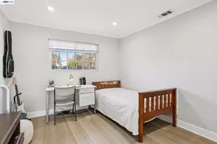 7865 Tamarack Dr, Dublin, CA 94568 - Photo 27