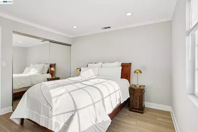 7865 Tamarack Dr, Dublin, CA 94568 - Photo 23