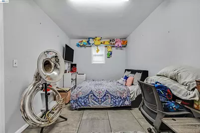 1615 85th Ave, Oakland, CA 94621 - Photo 23
