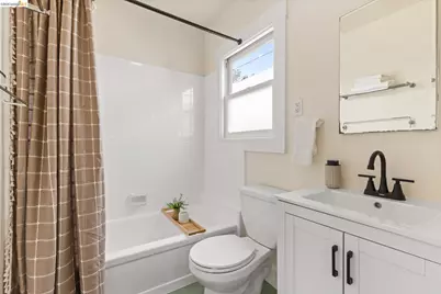 1261 Hearst Ave, Berkeley, CA 94702 - Photo 43