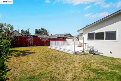 2038 Hartnell St, Union City, CA 94587 - Photo 25