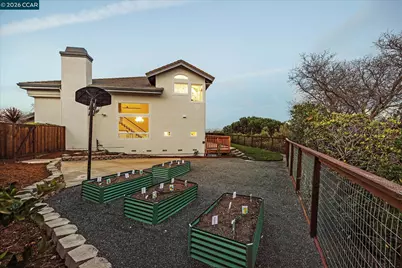 11205 Creekside Ct, Dublin, CA 94568 - Photo 53