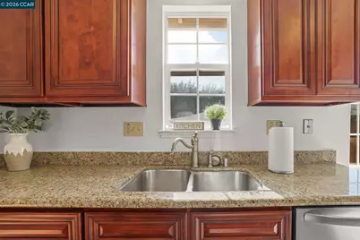 2917 Knoll Dr, Concord, CA 94520 - Photo 13