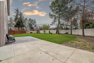 2328 Grassland Way, Antioch, CA 94531 - Photo 31